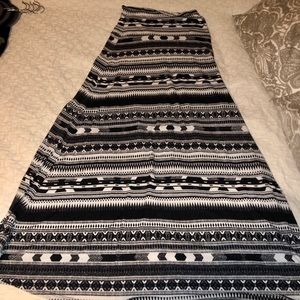 Mossimo | Maxi Skirt